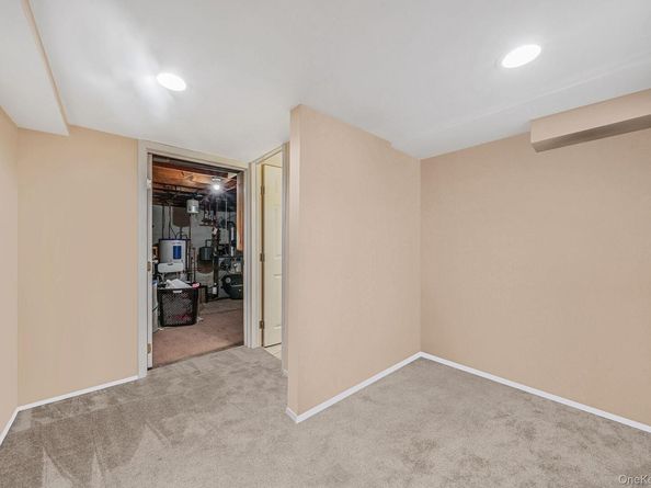 462 Bayport Avenue, Bayport NY 11705