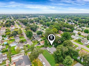 462 Bayport Avenue, Bayport NY 11705