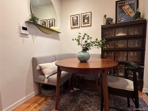 25 W Broadway 207, Long Beach NY 11561