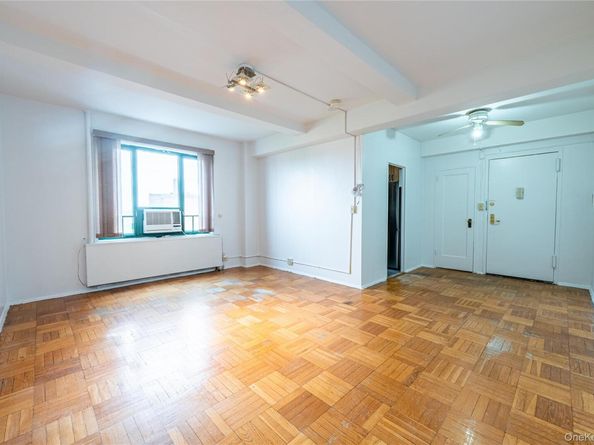 1604 Metropolitan Avenue 9G, Bronx NY 10462