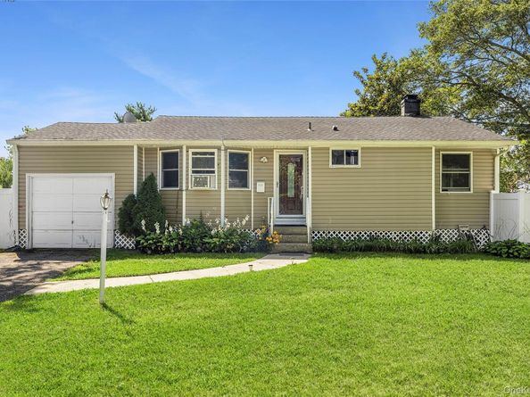 1600 Fire Avenue, Medford NY 11763