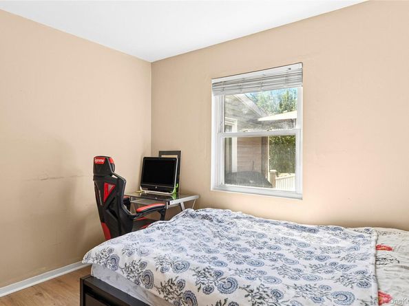 1600 Fire Avenue, Medford NY 11763