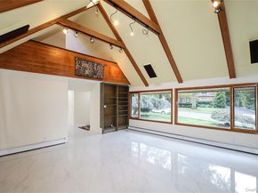 81 Carriage Lane, Roslyn Heights NY 11577