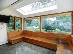 81 Carriage Lane, Roslyn Heights NY 11577
