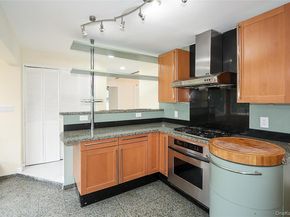 81 Carriage Lane, Roslyn Heights NY 11577