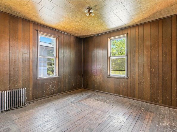 9015 Bayview Place, Brooklyn NY 11236