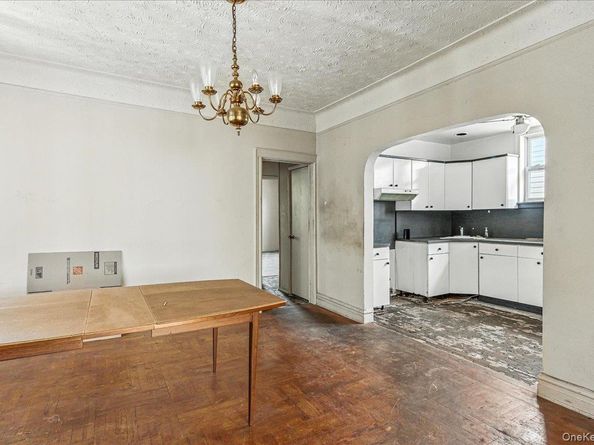 9015 Bayview Place, Brooklyn NY 11236