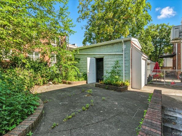 9015 Bayview Place, Brooklyn NY 11236