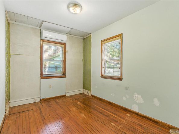 9015 Bayview Place, Brooklyn NY 11236