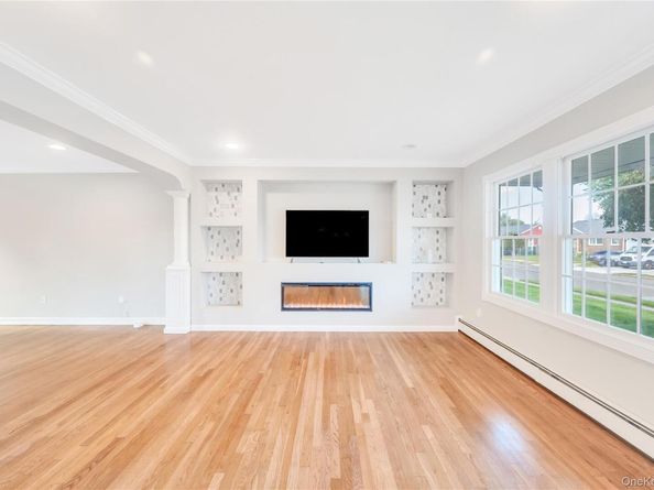 131 Carol Road, East Meadow NY 11554