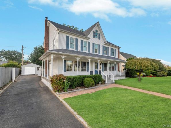 131 Carol Road, East Meadow NY 11554