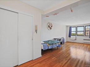 84-20 153rd Avenue 5H, Howard Beach NY 11414