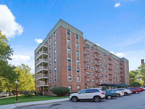 84-20 153rd Avenue 5H, Howard Beach NY 11414