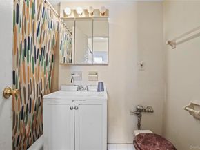 84-20 153rd Avenue 5H, Howard Beach NY 11414
