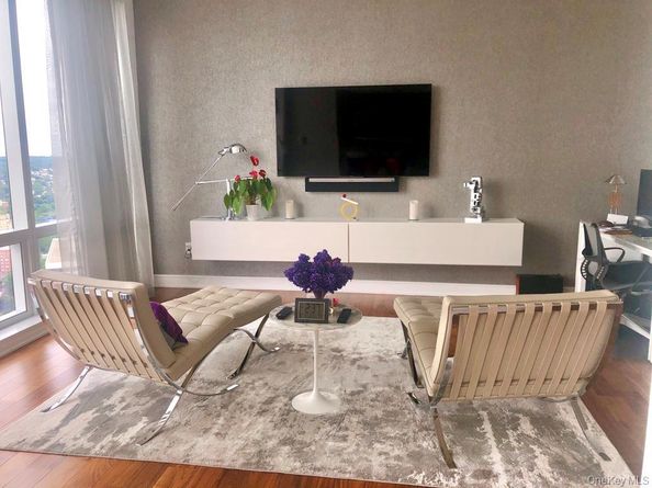 5 Renaissance Square PH6C, White Plains NY 10601