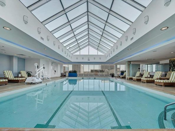 5 Renaissance Square PH6C, White Plains NY 10601