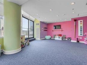 5 Renaissance Square PH6C, White Plains NY 10601