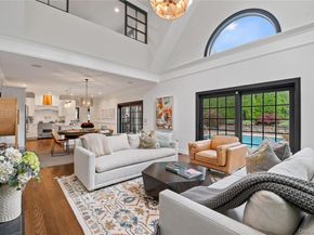 2 Hubbard Street, Hampton Bays NY 11946
