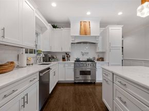 2 Hubbard Street, Hampton Bays NY 11946