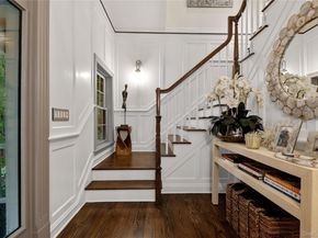 2 Hubbard Street, Hampton Bays NY 11946