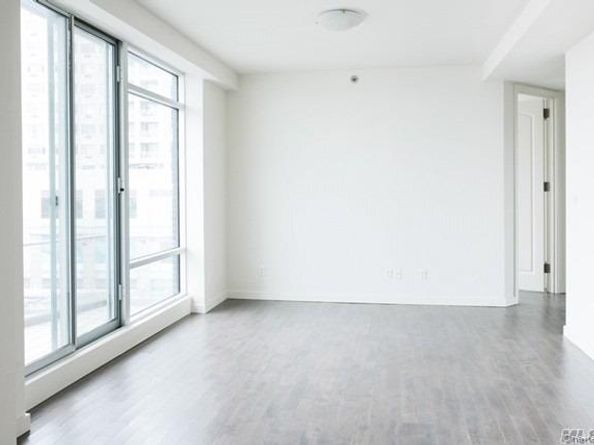 40-55 College Point Blvd 3B, Flushing NY 11354