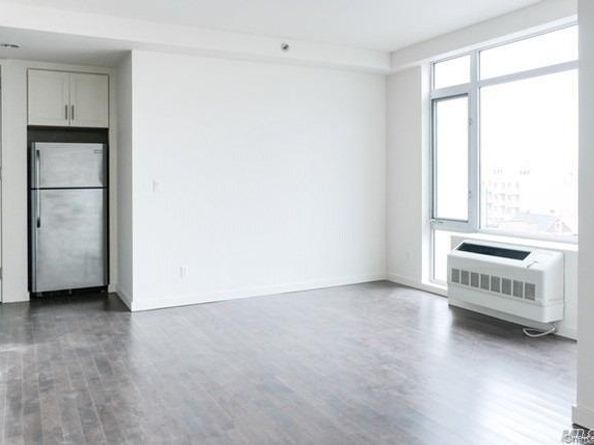40-55 College Point Blvd 3B, Flushing NY 11354
