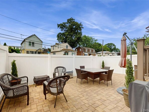 1414 N Street, Elmont NY 11003