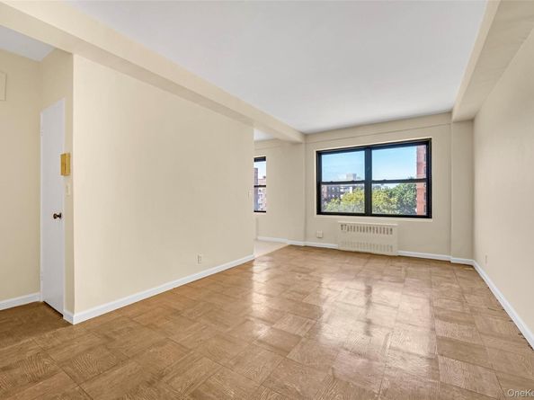 99-40 63rd Road 5A, Rego Park NY 11374