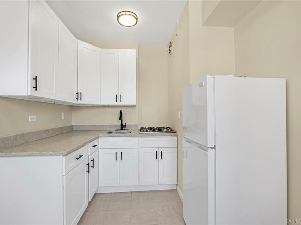 99-40 63rd Road 5A, Rego Park NY 11374
