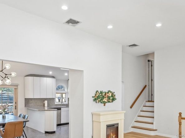 12 Julliard Drive, Plainview NY 11803