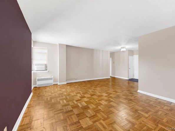 142 Garth Road TE, Scarsdale NY 10583