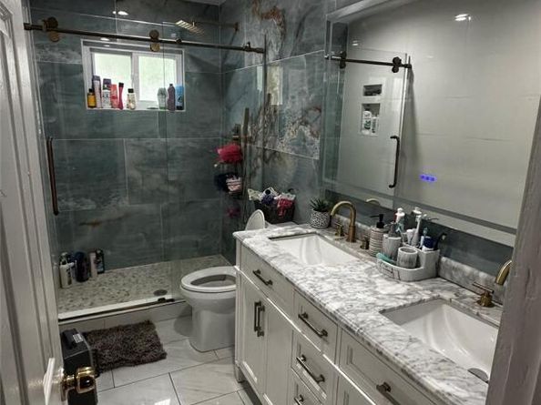 665 Commander Avenue, West Babylon NY 11704