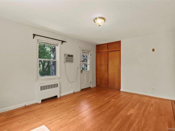 5926 Spencer Avenue, Bronx NY 10471