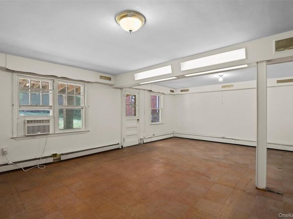 5926 Spencer Avenue, Bronx NY 10471