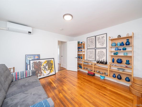 117 E Cedar Street, Mount Vernon NY 10552