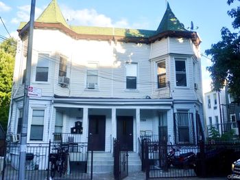 1386 Clinton Avenue