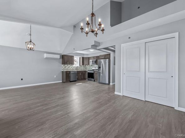 37-02 Francis Lewis Blvd, Bayside NY 11361