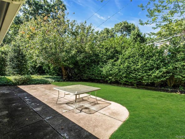 335 Smith Street, Merrick NY 11566