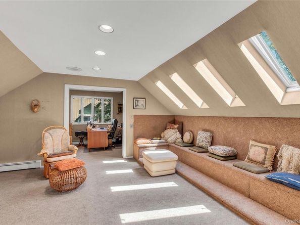 335 Smith Street, Merrick NY 11566