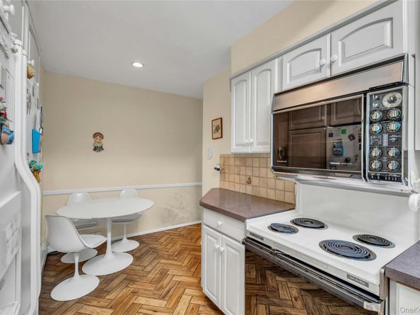 335 Smith Street, Merrick NY 11566