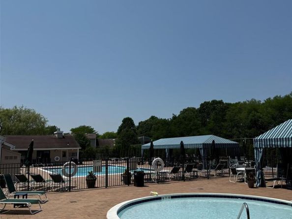 108 Hidden Ponds Circle, Smithtown NY 11787