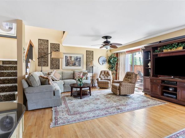 108 Hidden Ponds Circle, Smithtown NY 11787