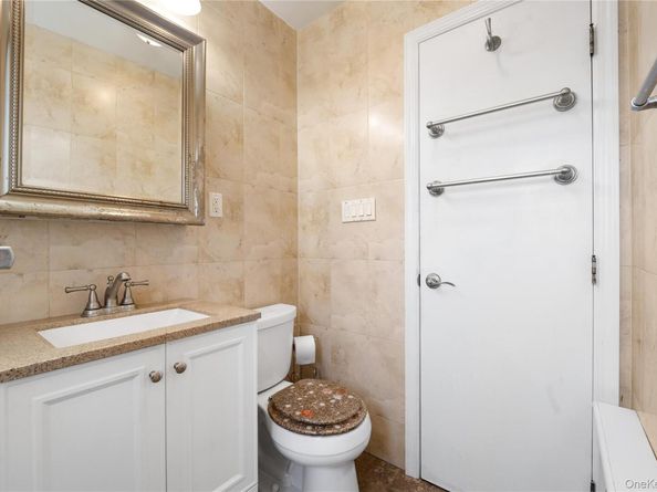227-16 Hillside Avenue UPPER, Queens Village NY 11427