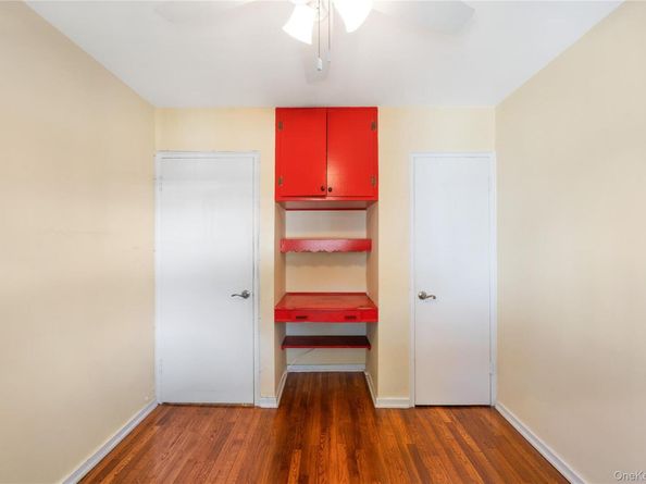 227-16 Hillside Avenue UPPER, Queens Village NY 11427
