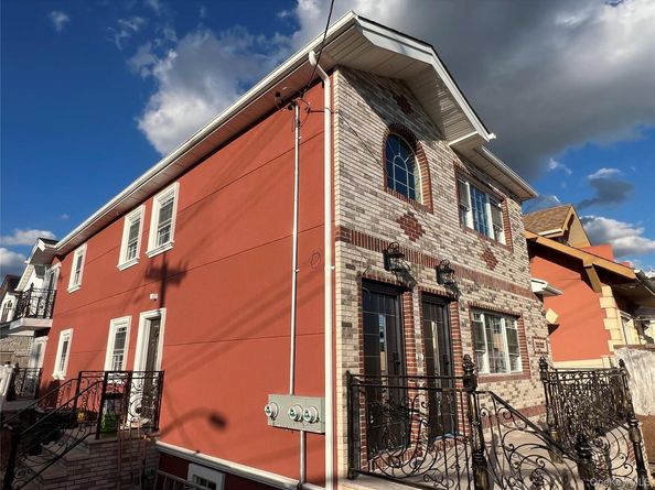 98-29 Albert Road, Ozone Park NY 11417