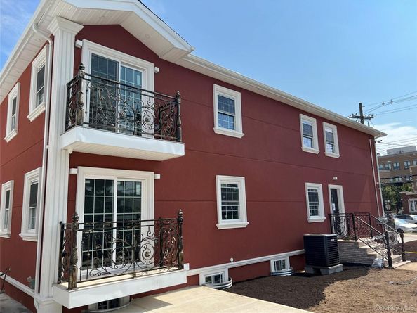 98-29 Albert Road, Ozone Park NY 11417