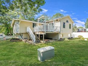 7 Deepdale Drive, Commack NY 11725