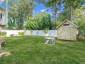 7 Deepdale Drive, Commack NY 11725