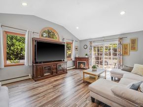 7 Deepdale Drive, Commack NY 11725