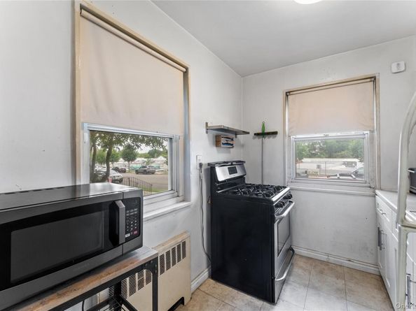249-52 57th Avenue 1245, Little Neck NY 11362
